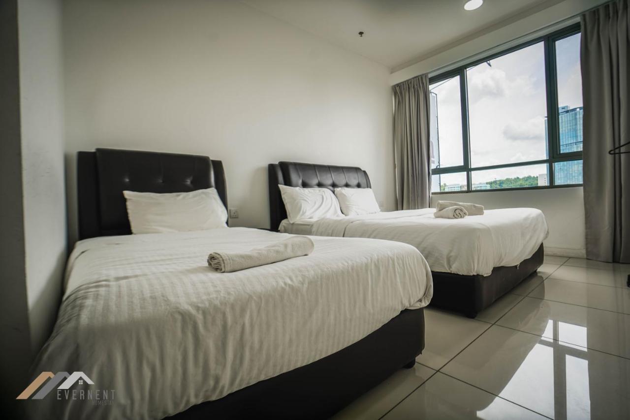 Marina Times Square Homestay By Evernent Miri Exterior photo