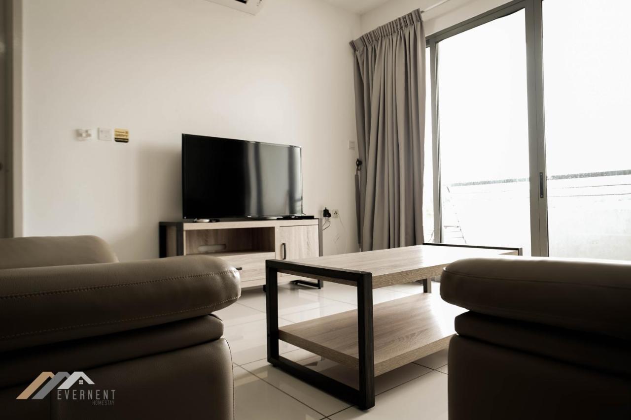 Marina Times Square Homestay By Evernent Miri Exterior photo