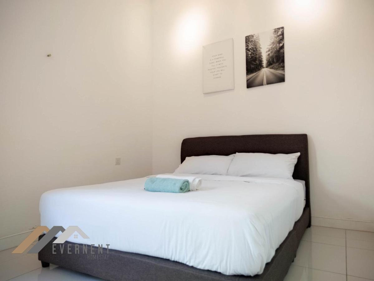 Marina Times Square Homestay By Evernent Miri Exterior photo