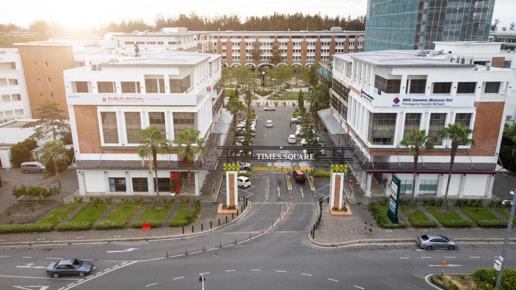 Marina Times Square Homestay By Evernent Miri Exterior photo